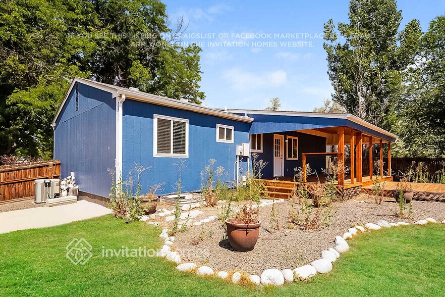 Building Photo - 10530 W 106th Pl