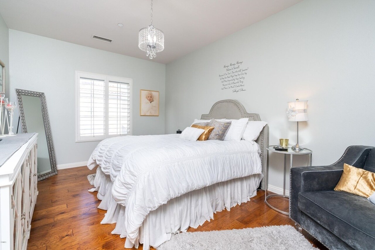 Building Photo - 715 Garonne St