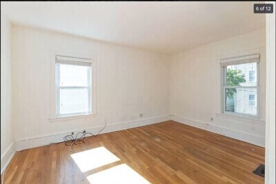 Building Photo - 40 Montfern Ave
