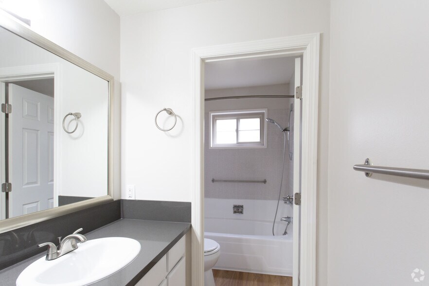 La Colina Gardens Santa Barbara Ca Apartment Finder