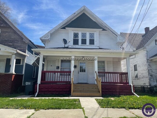 Primary Photo - 2824 Chestnut St