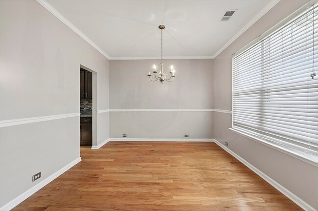 Building Photo - 194 Cypress Forest Dr