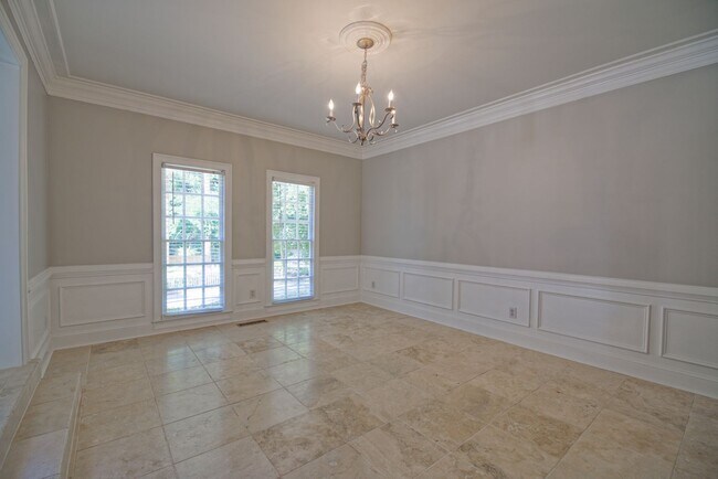 Building Photo - Beautiful 4BR, 3.5BA luxury home in Brookhaven