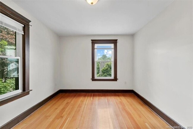 Building Photo - 44 Culver St