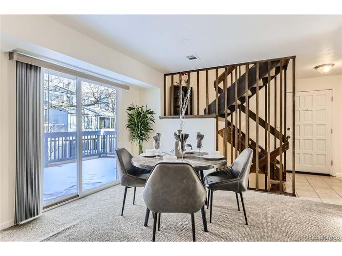 Building Photo - 15065 E Louisiana Dr