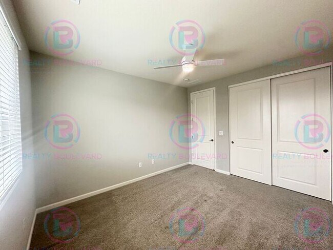 Building Photo - 5 Bedroom 3 Car Garage Home with Spa-Like Primary Suite & Resort-Style Backyard with Office, Loft...