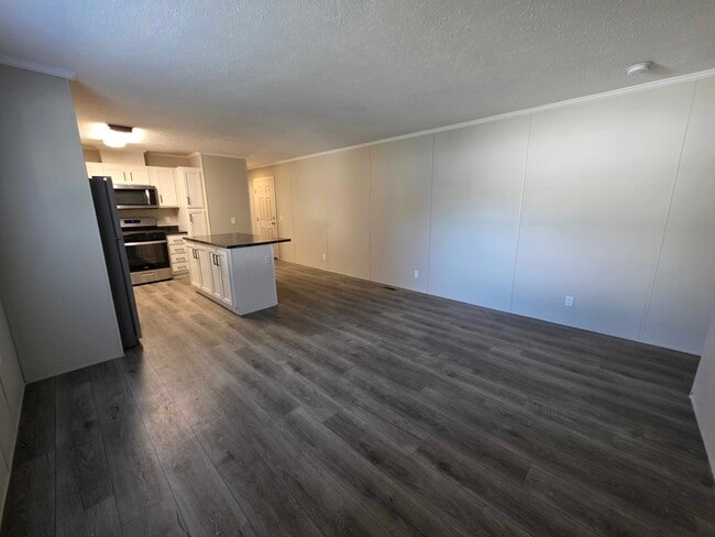 Building Photo - 3618 Juniper St