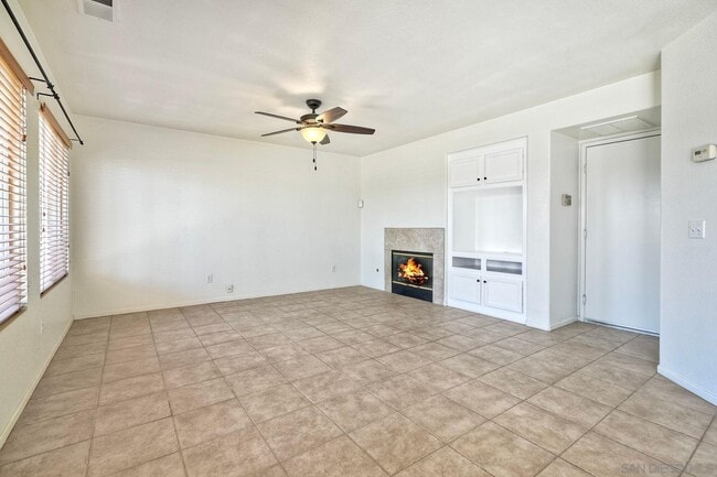 Building Photo - 4811 Ventana Way