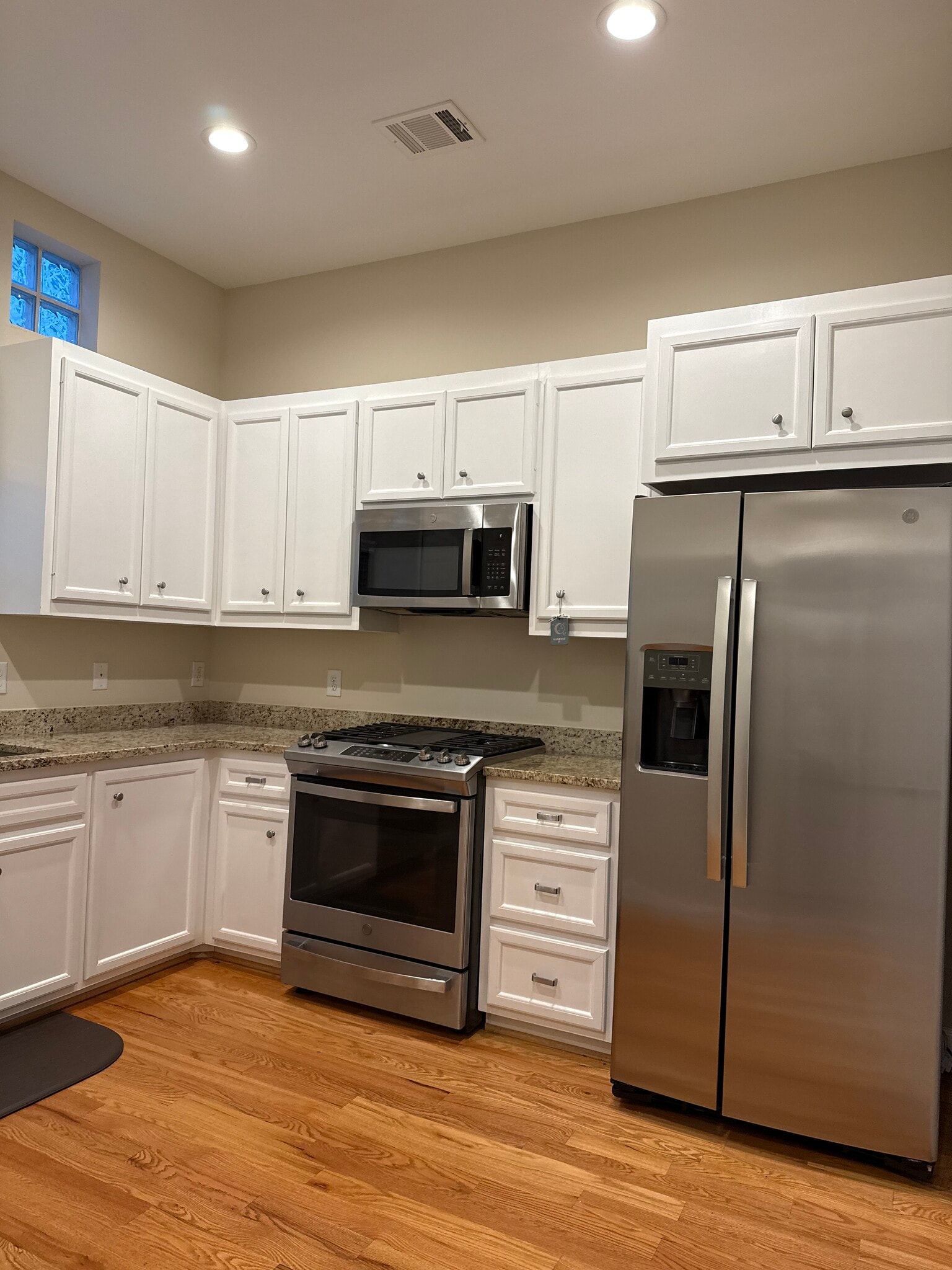 Building Photo - 8705 Bryam