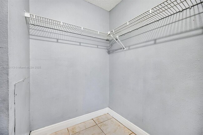 Building Photo - 15560 SW 104th Terrace