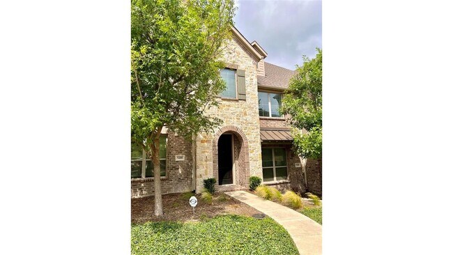 Building Photo - 7209 Huckleberry Dr