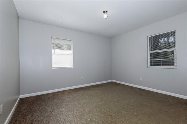 Building Photo - 2853 Belvedere Ln
