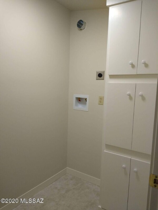 Building Photo - 6162 E 21st St