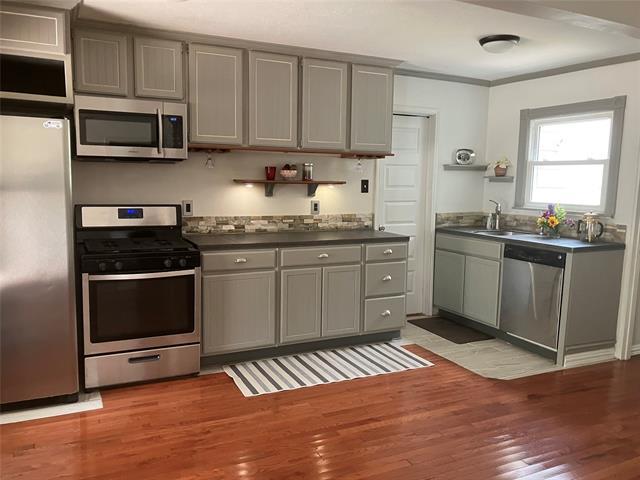 Building Photo - 10430 Losa Dr