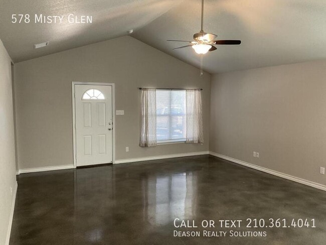 Building Photo - 578 Mistyglen Dr