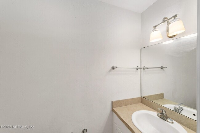 Building Photo - 501 SW 75th St