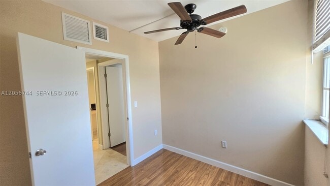 Building Photo - 5825 Collins Ave