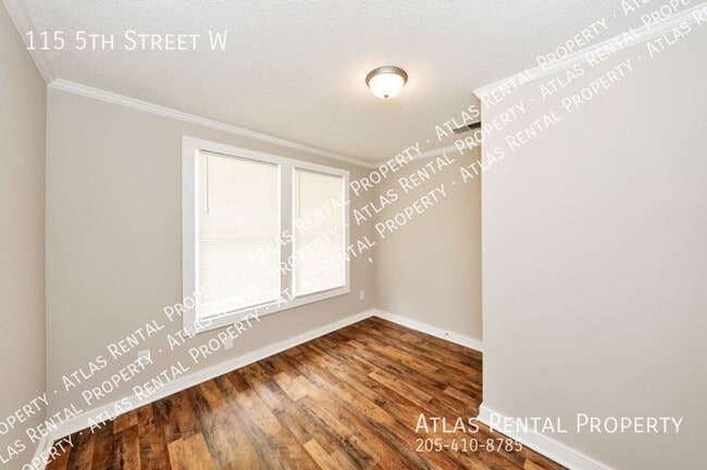 Building Photo - 115 5th St W