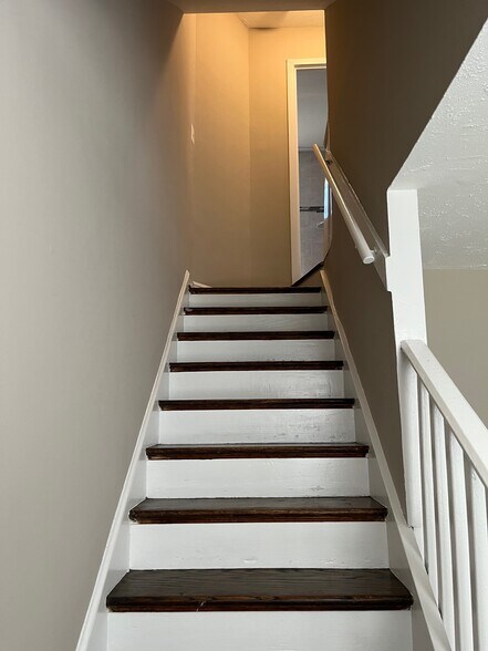 Building Photo - 2807 Iverson St