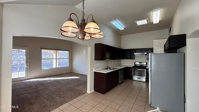 Building Photo - 12266 Tierra Loma Rd