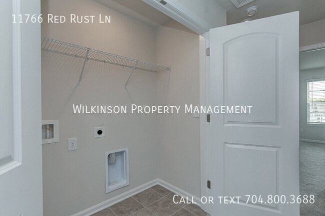 Building Photo - 11766 Red Rust Ln