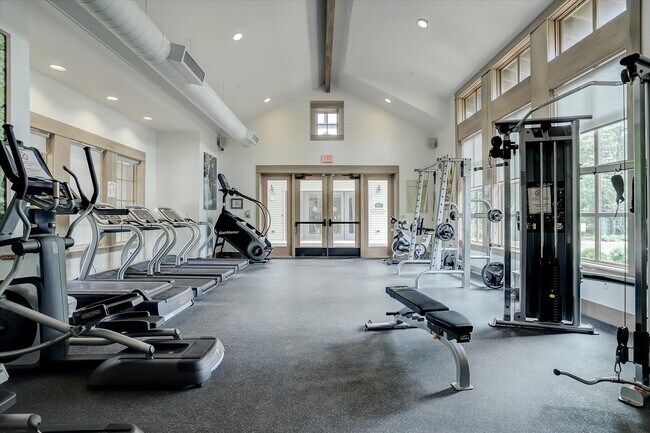Building Photo - 16503 Whiteoak Canyon Dr