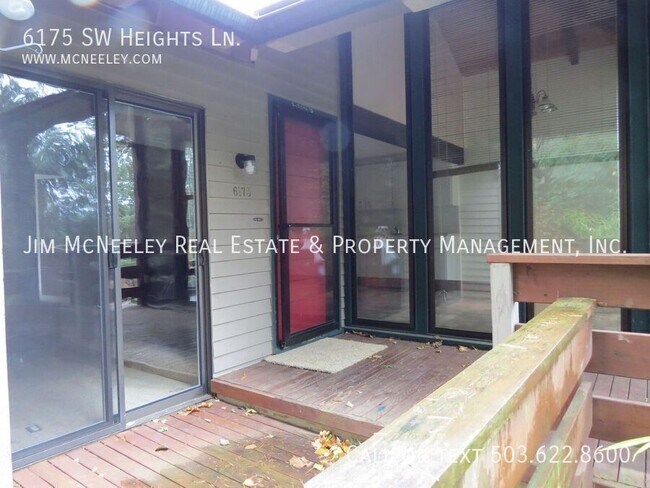 Building Photo - 6175 SW Heights Ln