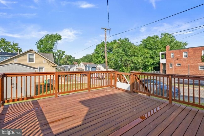 Building Photo - 138 Maryland Park Dr