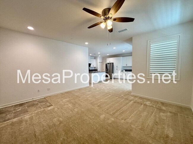 Building Photo - 7031 Aloe Ln