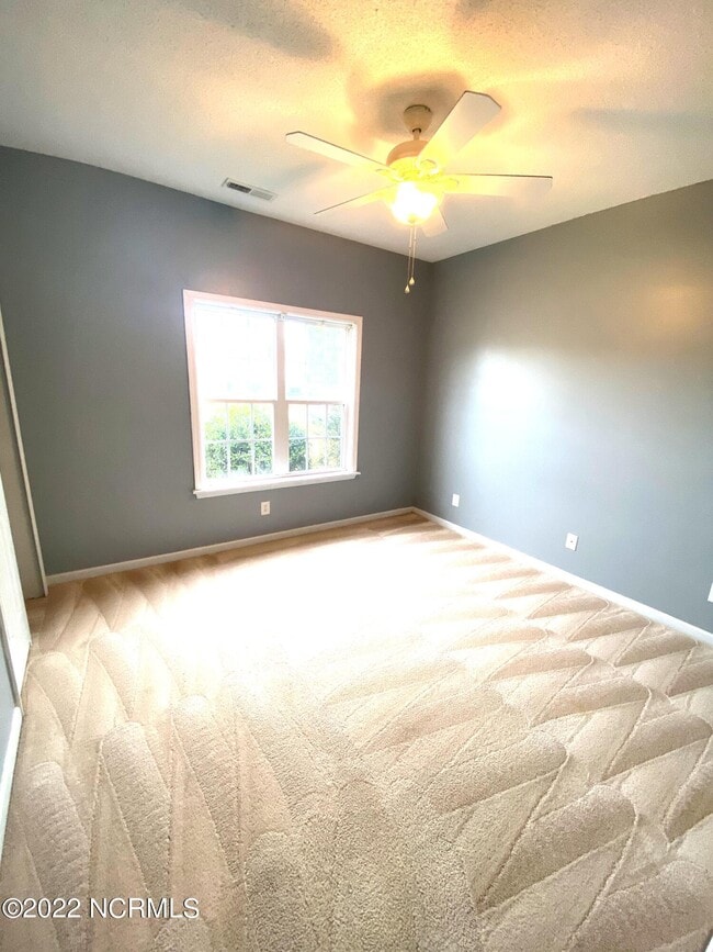 Building Photo - 125 Hardin Dr