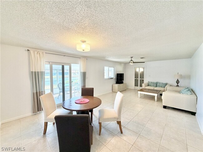 Building Photo - 136 Harrison Rd