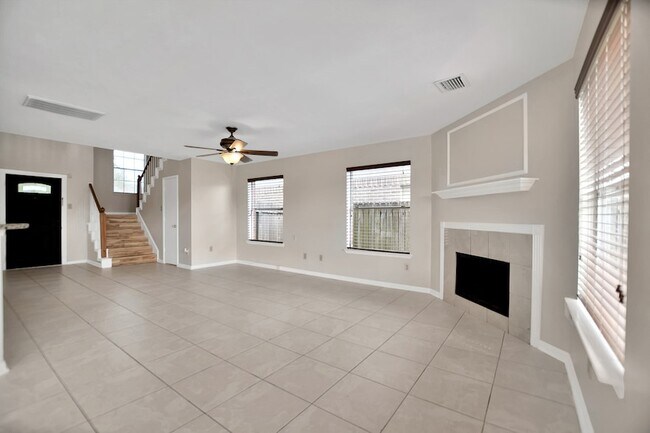 Building Photo - 2939 Sailors Moon Dr