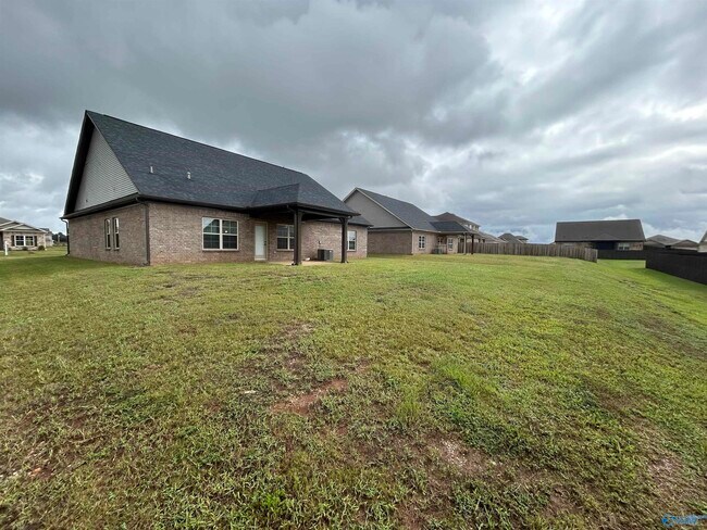 Building Photo - 108 Old Dirt Rd