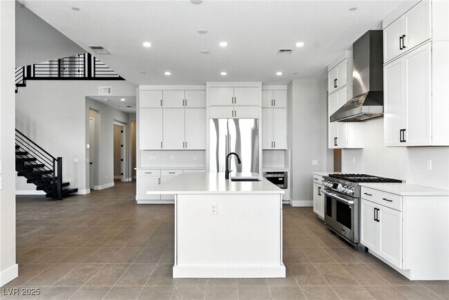 Building Photo - 10632 Rolling Vista Dr