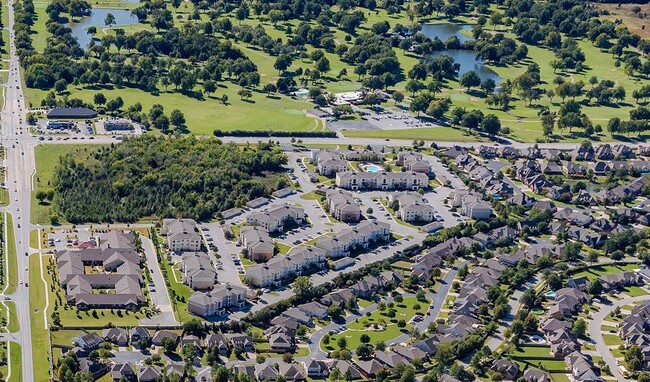 Primary Photo - Sonoma Grande Apartments