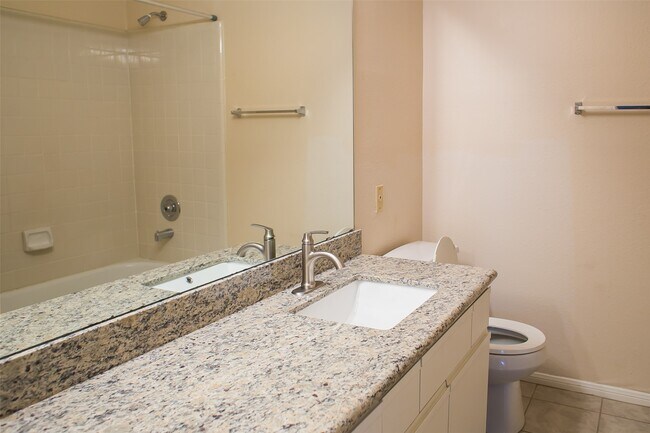 Building Photo - 3098 Holly Hall St