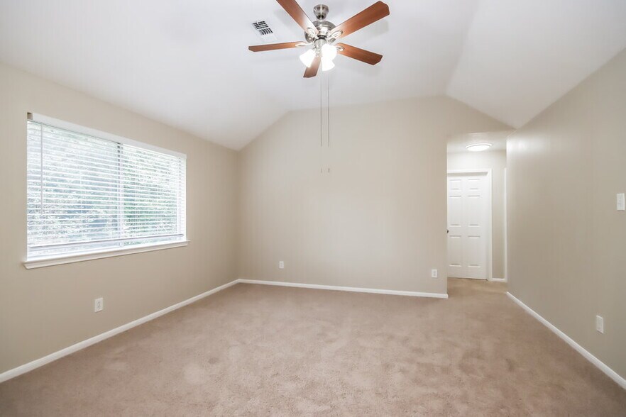 Building Photo - 31107 Perlican Dr