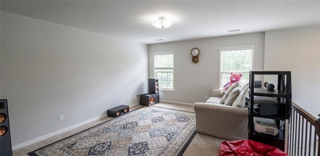 Building Photo - 4358 Mantova Dr NE