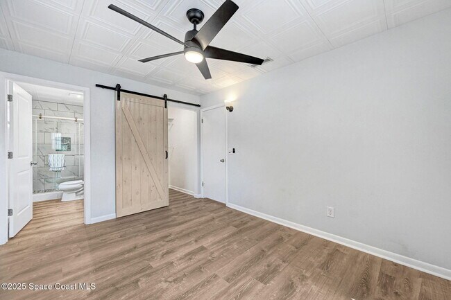 Building Photo - 1028 Coronado Dr