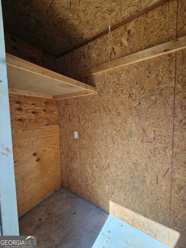 Building Photo - 189 E Lakemont Dr