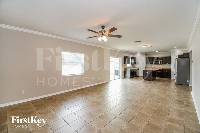 Building Photo - 10286 Magnolia Hills Dr