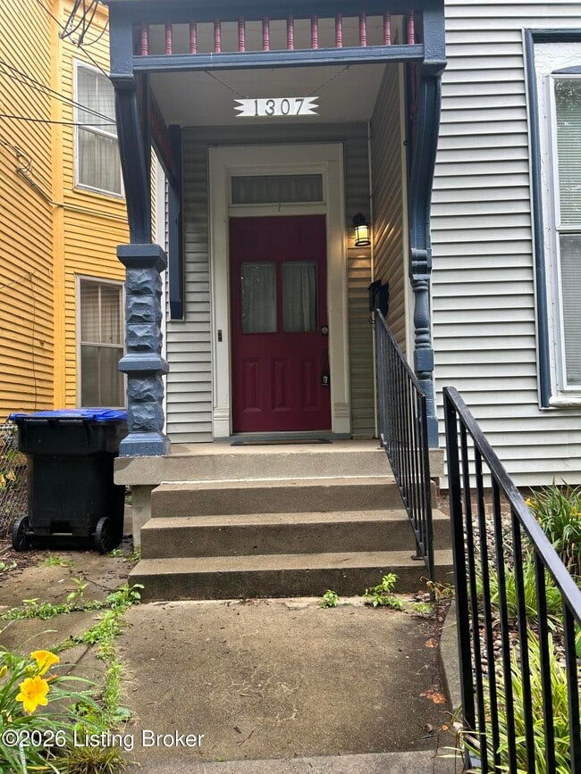 Building Photo - 1307 Morton Ave