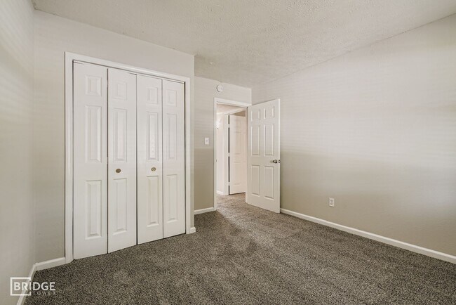 Building Photo - 226 Tara Plantation Dr