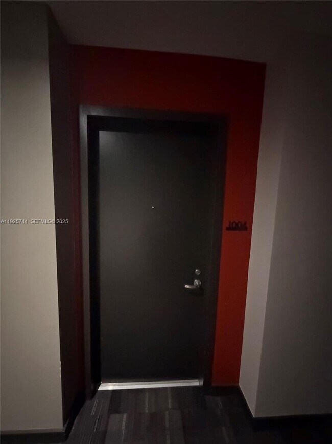 Building Photo - 151 SE 1st St