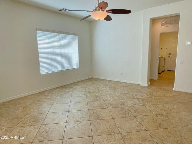 Building Photo - 3979 E Melinda Dr