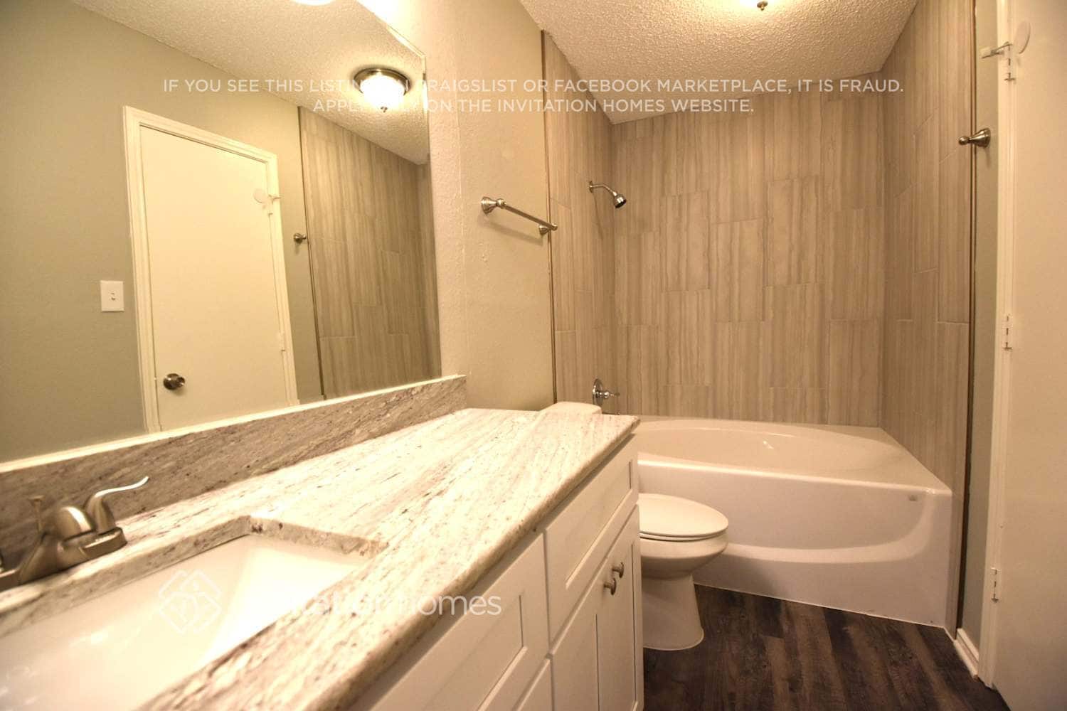 Building Photo - 921 Wyndham Pl