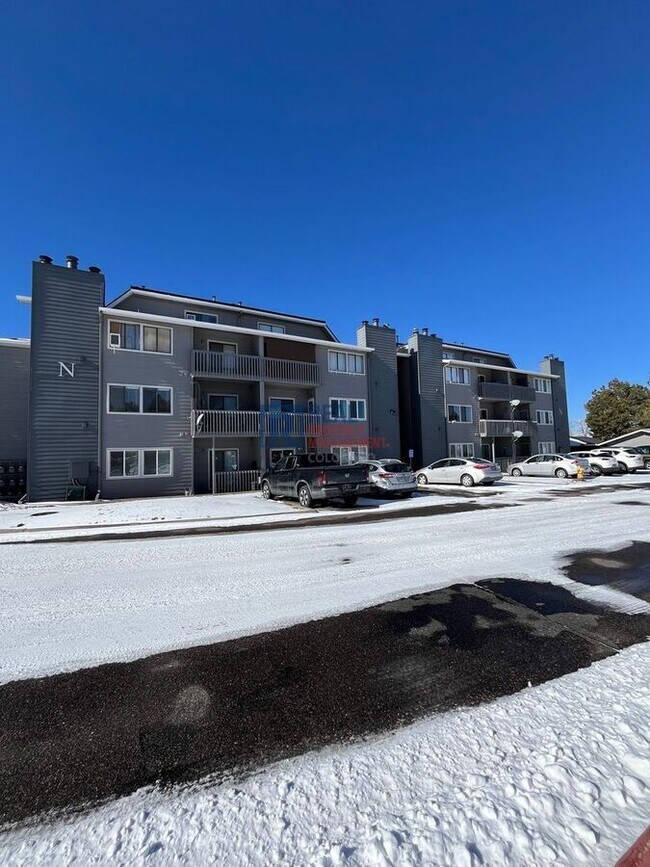 Building Photo - 8100 W Quincy-N13