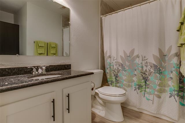 Building Photo - 3105 San Jacinto St