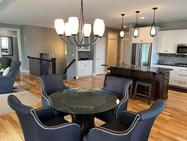 Building Photo - Rochester's Finest Guest Home