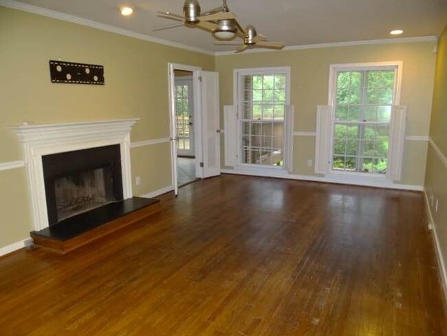 Building Photo - 1317 Dunston Ave